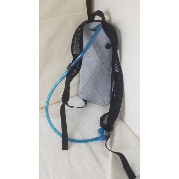 Camelbak Hydrobak Vintage Black Hydration Backpack 50oz 1.5L plus extra Bladder - Picture 2 of 13